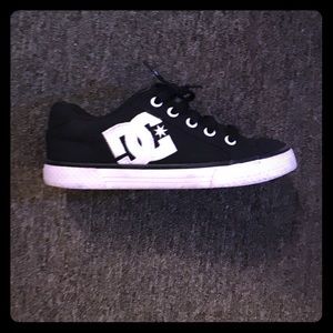 DC shoes